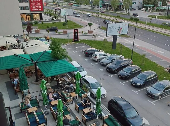 Bulevar C4 아파트 *